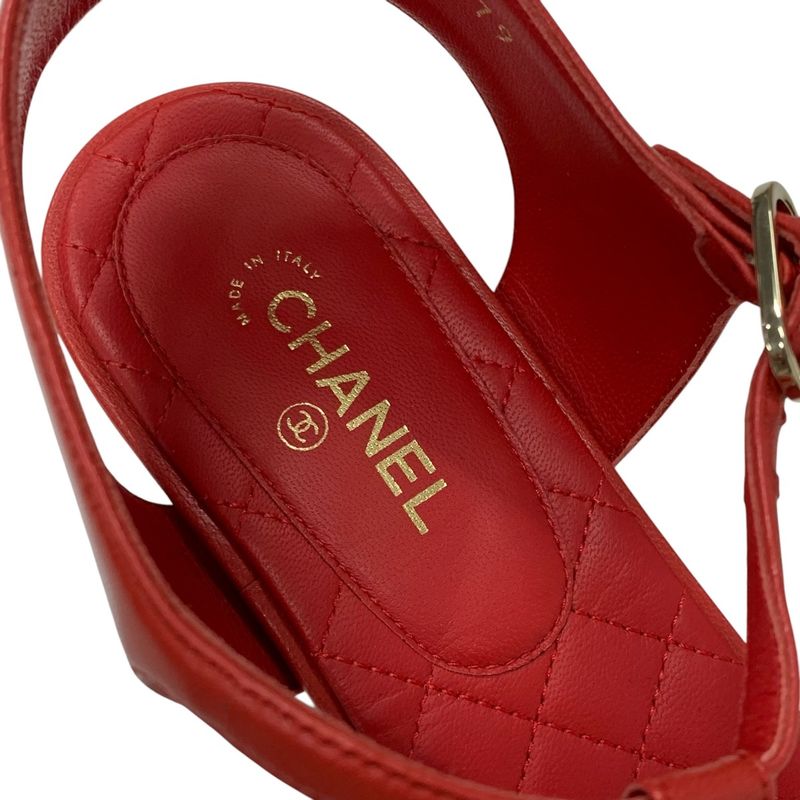 Chanel Sandals Shoes Leather Red Gold Here Mark Chain Strap Thong