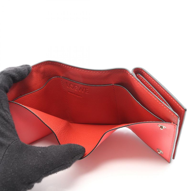 Loewe Trifold Wallet Trifold Wallet 109.10s26 Red Leather Anagram Trifold