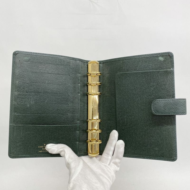 Louis Vuitton Notebook Cabas - Taiga Agenda MM R20431 Epi Cear Men's