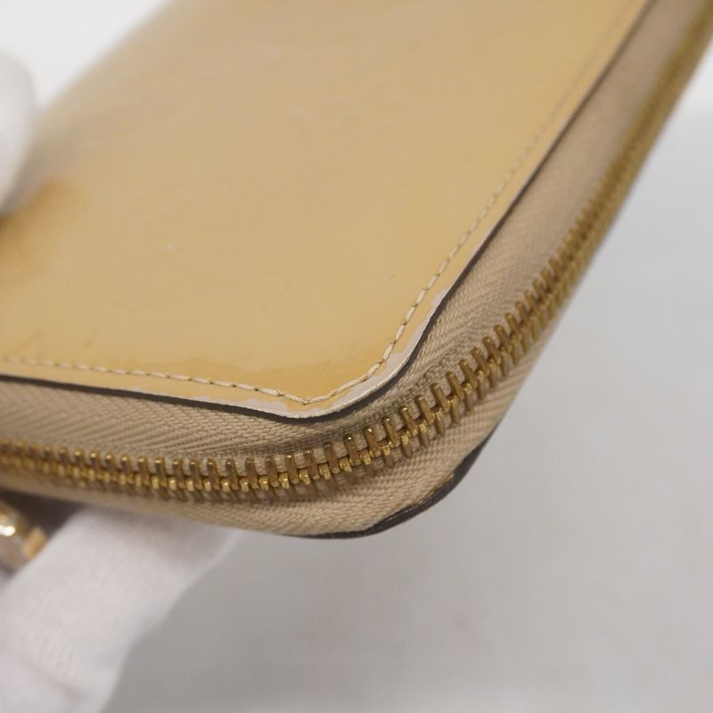 Louis Vuitton Vernis Zippy Wallet M90212 Gallet Ladies