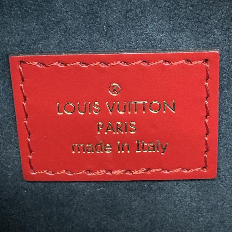 Louis Vuitton Shoulder Bag Monogram Vernis Excellent Condition Boite Chapeau