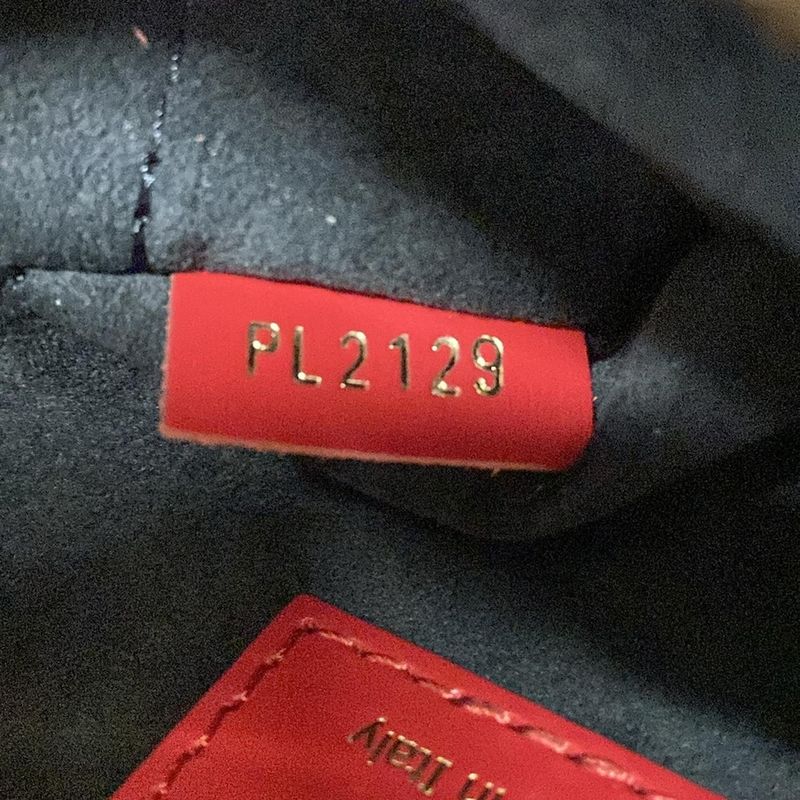 Louis Vuitton Shoulder Bag Monogram Vernis Excellent Condition Boite Chapeau