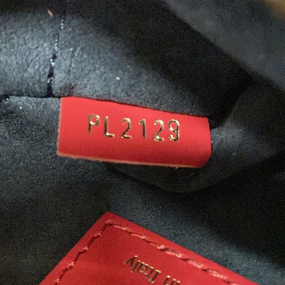 Louis Vuitton Shoulder Bag Monogram Vernis Excellent Condition Boite Chapeau