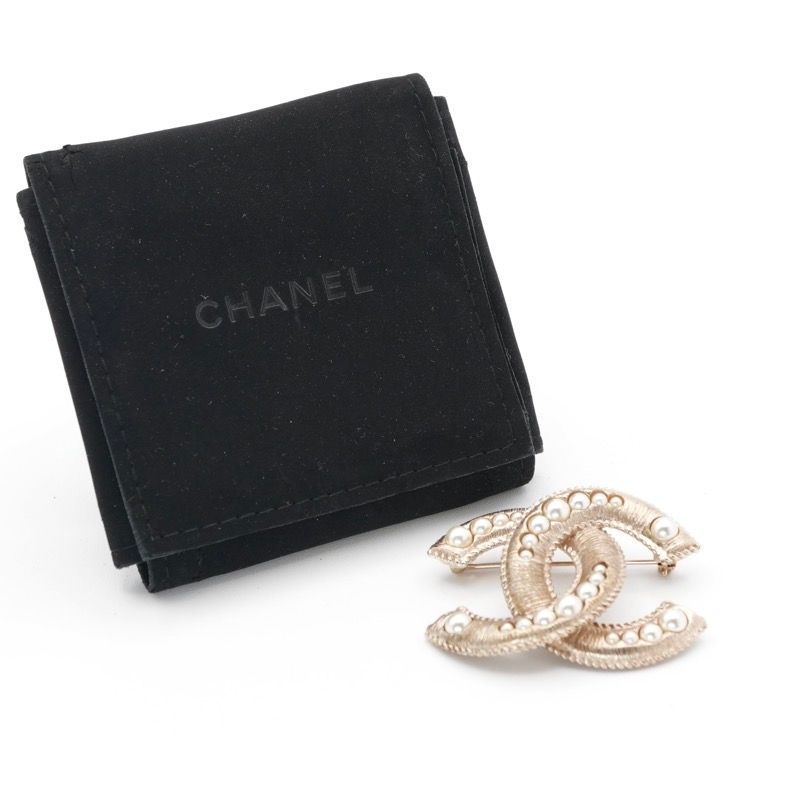 Chanel Brooch Corsage Gold Here Mark