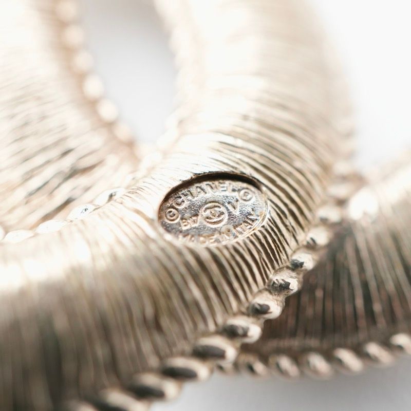 Chanel Brooch Corsage Gold Here Mark