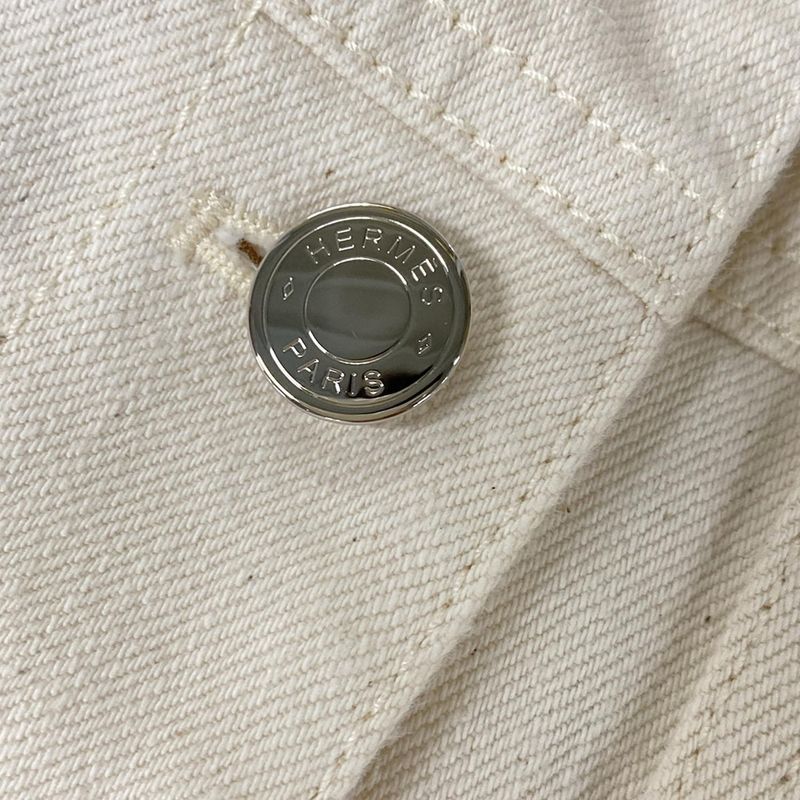 Hermes G-Jun Size 36 S Women's - Ivory Long Sleeves 20ss Serie Button Spring