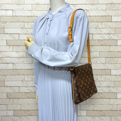 Louis Vuitton Musette Salsa Short Monogram Shoulder Bag Monogram Canvas M51258