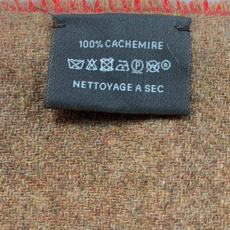 3569 Hermes Cazac Zigzag Arrow Scarf Cashmere Preowned Excellent Condition