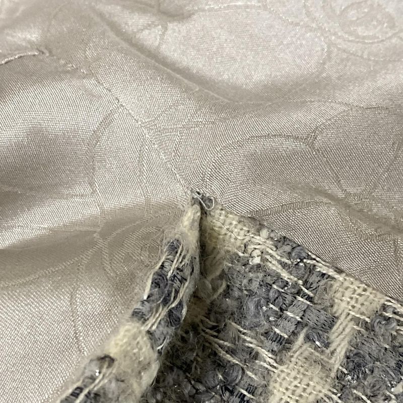 Chanel Coat Size 40 M Women - P26899 White and Gray Long Sleeves Tweed Lamé