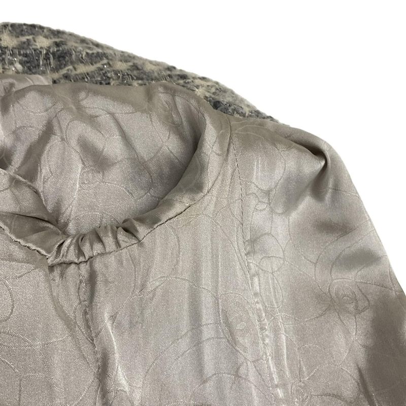 Chanel Coat Size 40 M Women - P26899 White and Gray Long Sleeves Tweed Lamé