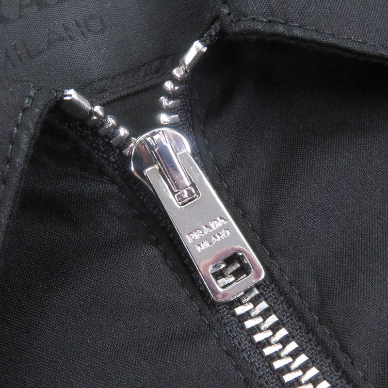 Prada 24ss Sc763 Half Zip Triangle Motif Cotton Blend Short Sleeve Shirt Black