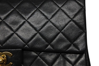 Chanel Quilted 25 Double Flap Chain Shoulder Bag CC Logo Lambskin Gold — view 5