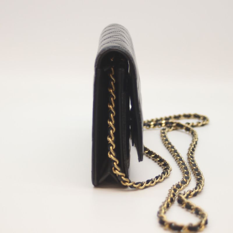 Chanel 20s Matrasse Black Aged Calf Ghardware 2.55 Chain Shoulder Wallet