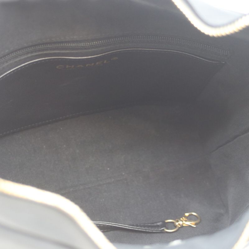 Chanel As3292 Black Ghardware Lambskin Matrasse Hobo One Shoulder