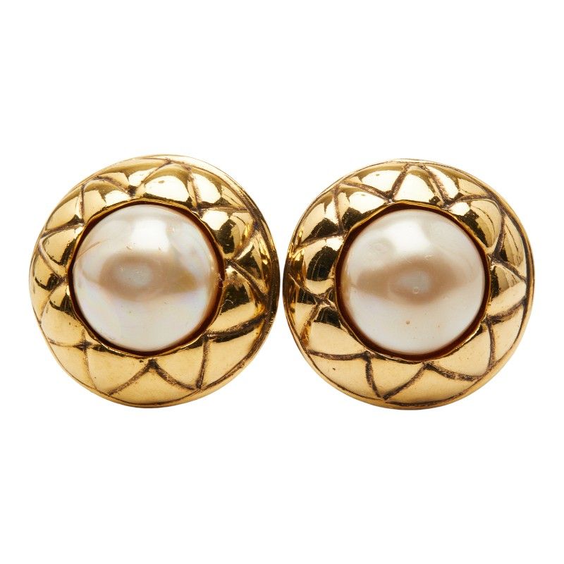 Chanel Matelasse Pearl Gold Plated Ladies Chanel