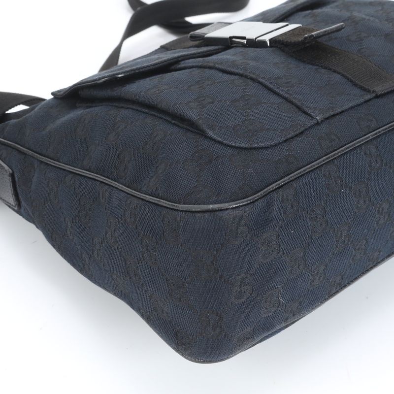 Gucci GG Canvas Leather Shoulder Bag Crossbody Messenger 131211 Black Silver