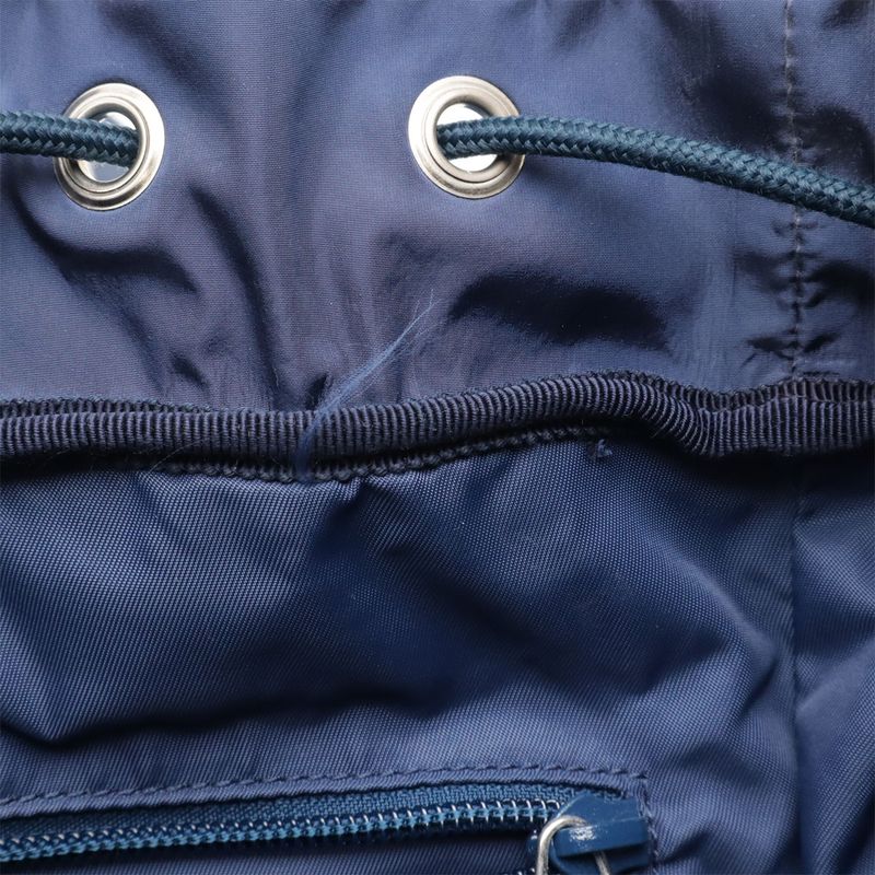 Gucci GG Nylon Backpack Sac Daypack Leather Navy Silver Hardware Outlet Item