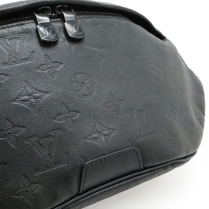 Louis Vuitton Monogram Shadow Discovery Bum Bag PM Waist Bag Waist Pouch Body