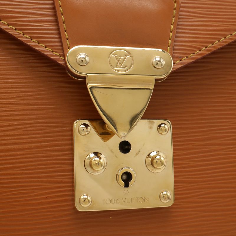 Louis Vuitton Epi Serie Dragonne Second Bag Clutch Bag Leather Zipangu Gold