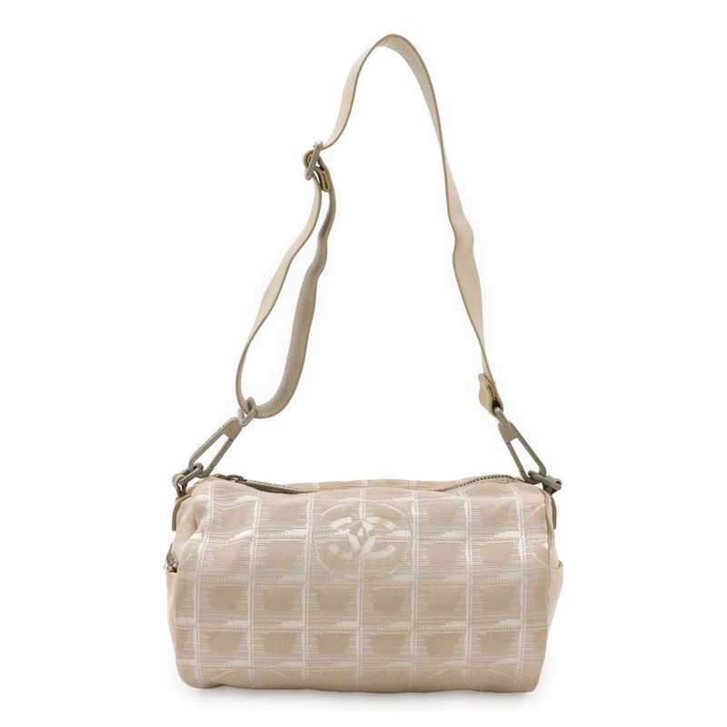 Chanel New Travel Line New Travel Line Shoulder Bag Mini Drum Cylindrical One