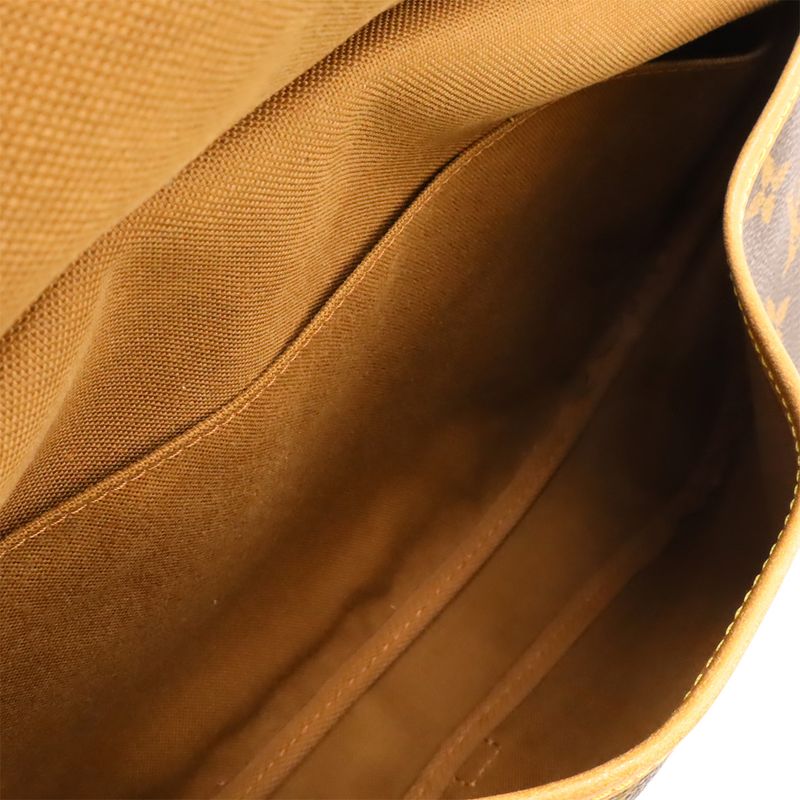 Louis Vuitton Monogram Saumur 30 Shoulder Bag Messenger Bag Crossbody M42256