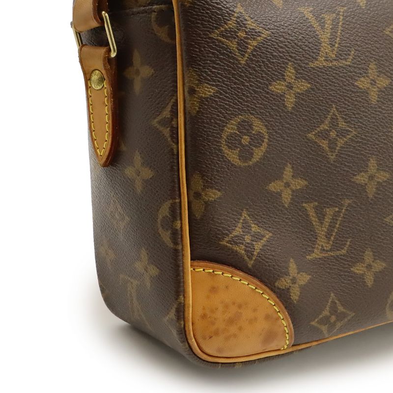 Louis Vuitton Monogram Trocadero 30 Shoulder Bag Crossbody M51272