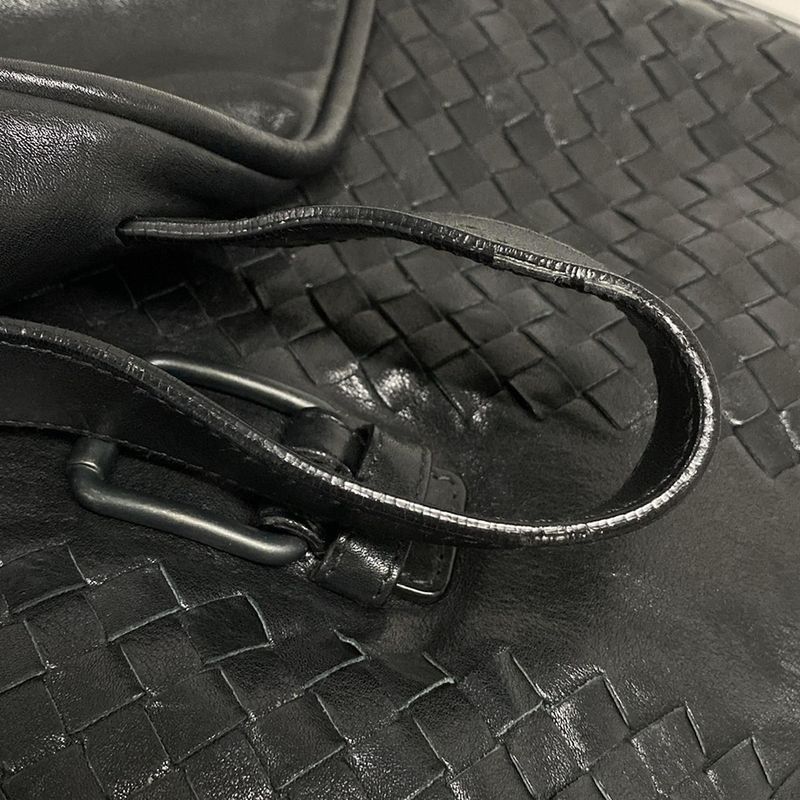 Bottega Veneta Shoulder Bag Intrecciato 199751 Black Leather