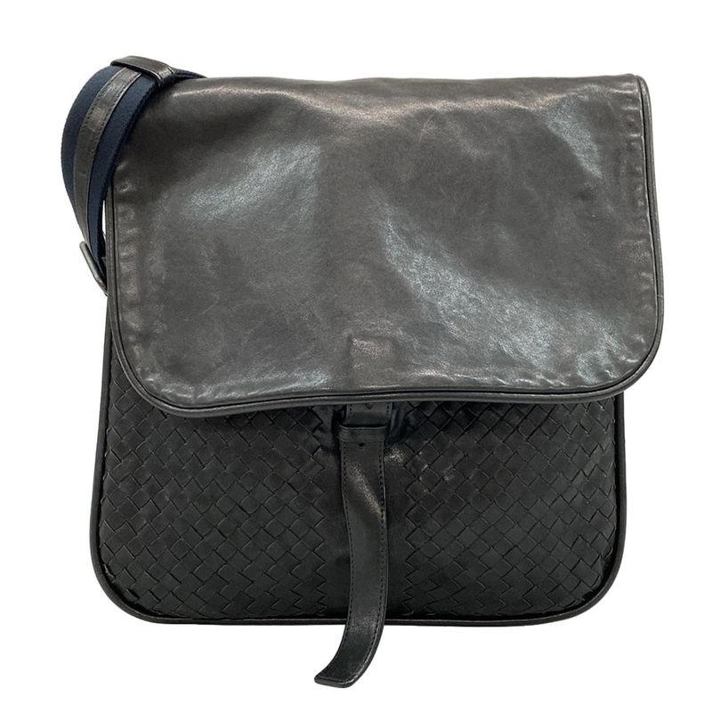 Bottega Veneta Shoulder Bag Intrecciato 199751 Black Leather