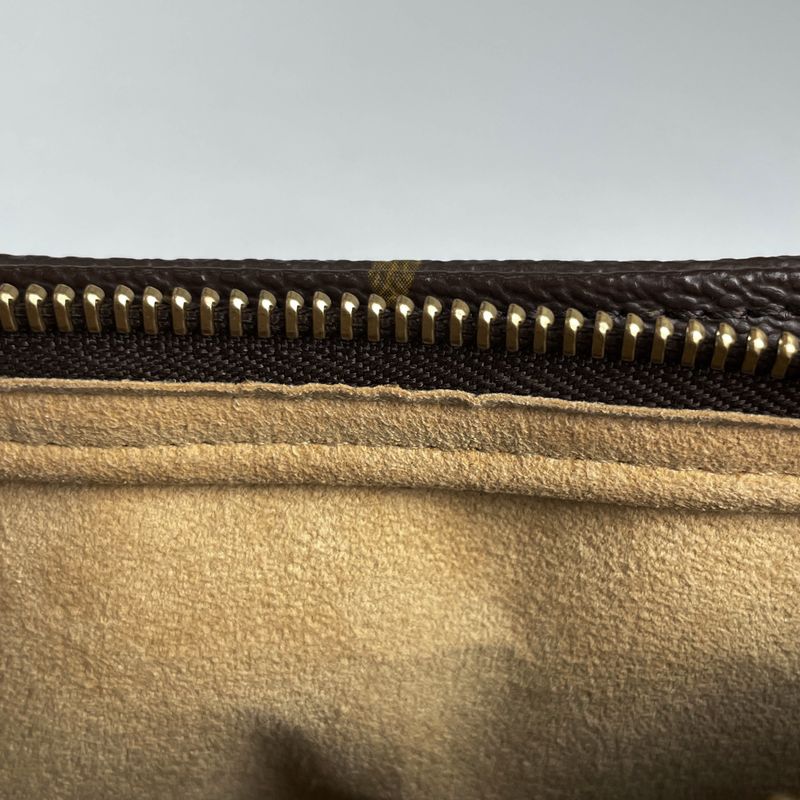 Louis Vuitton Looping MM Shoulder One Shoulder Bag Monogram Brown M51146 Women