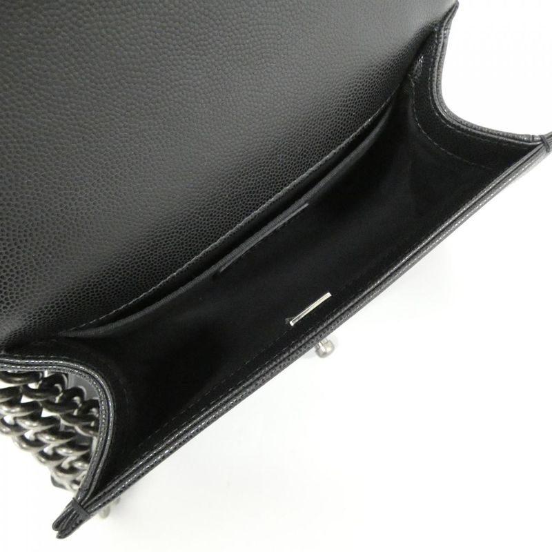 Chanel Boy Chanel Line 67085 Shoulder Bag