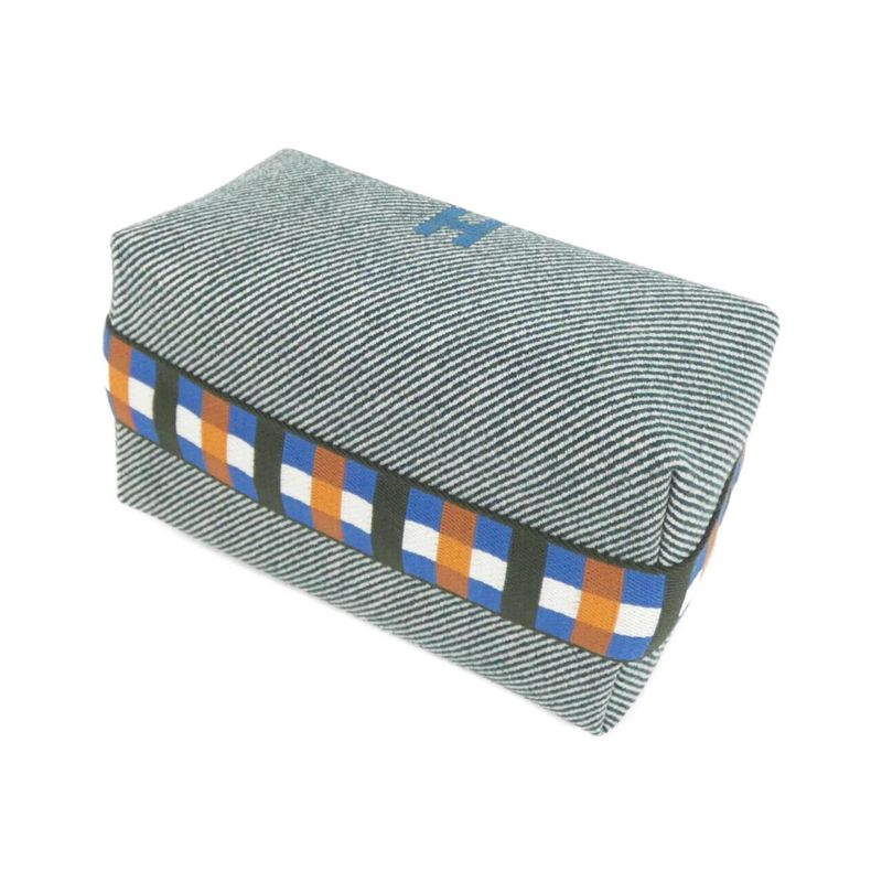 Hermes AU Carre Brid A Black PM 103802m Pouch