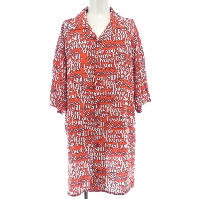 Balenciaga 571440 Tel32 S/S Shirt