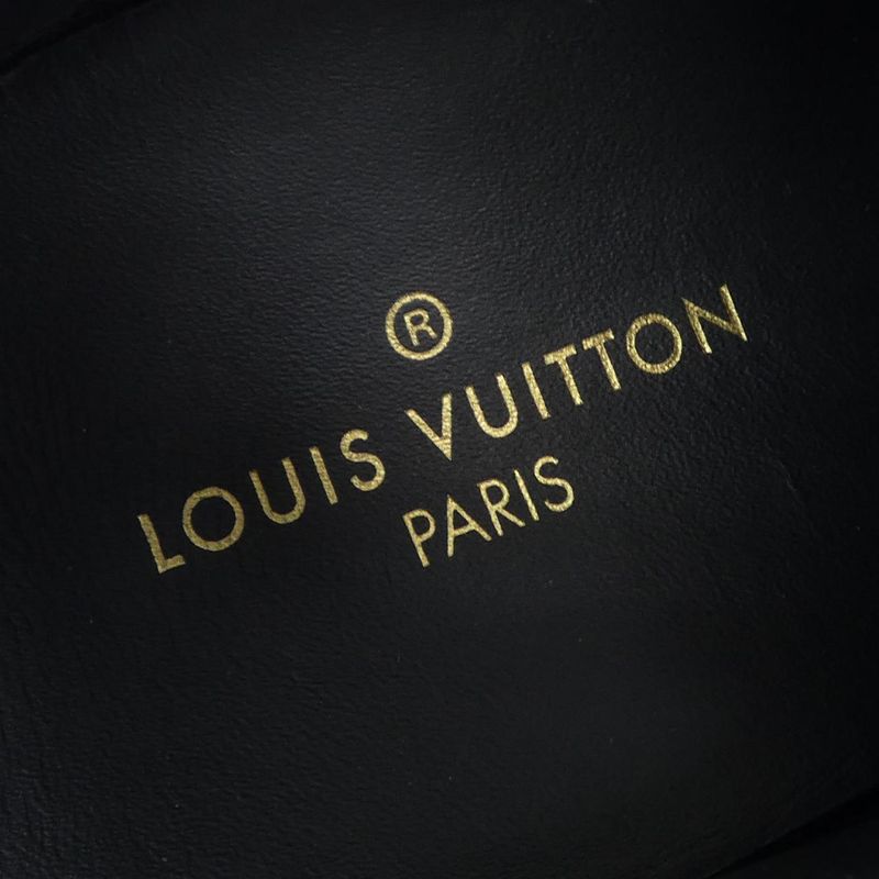 Louis Vuitton Runaway Line Sneakers