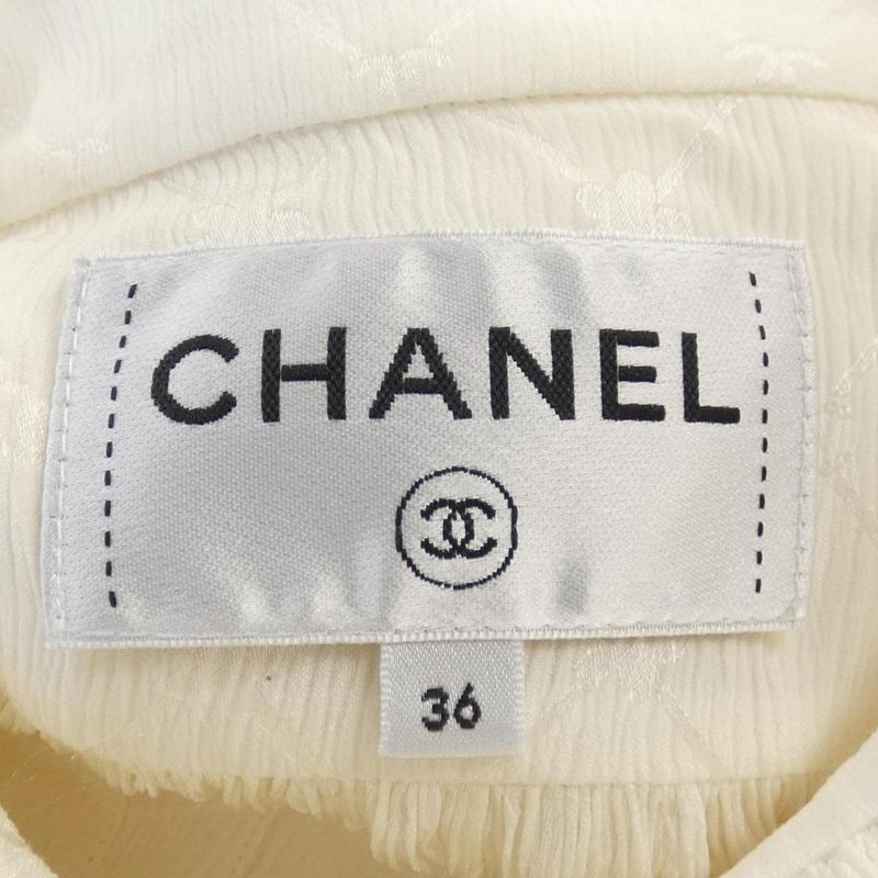 Chanel P71054v62427 21A Shirt