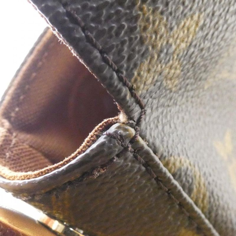 Louis Vuitton Monogram Mini Looping M51147 Shoulder Bag