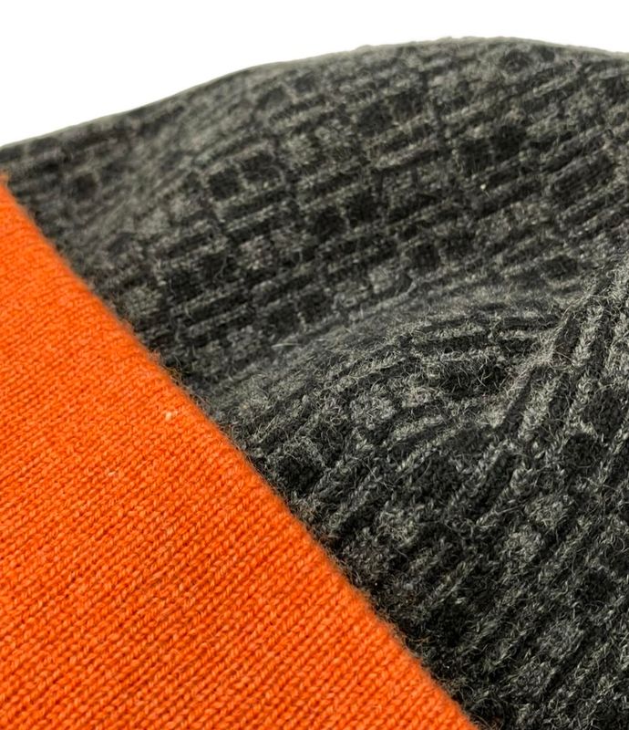 Hermes Knit Hat 100% Cashmere Ladies Men SIZE ME Hermes