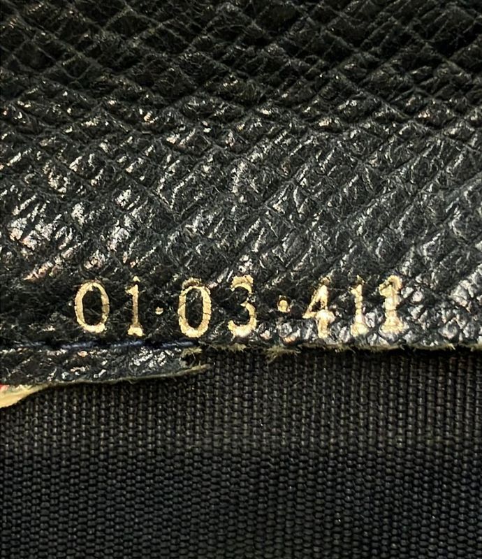 Gucci Bifold Wallet GG Supreme 01 03 411 Men's Gucci