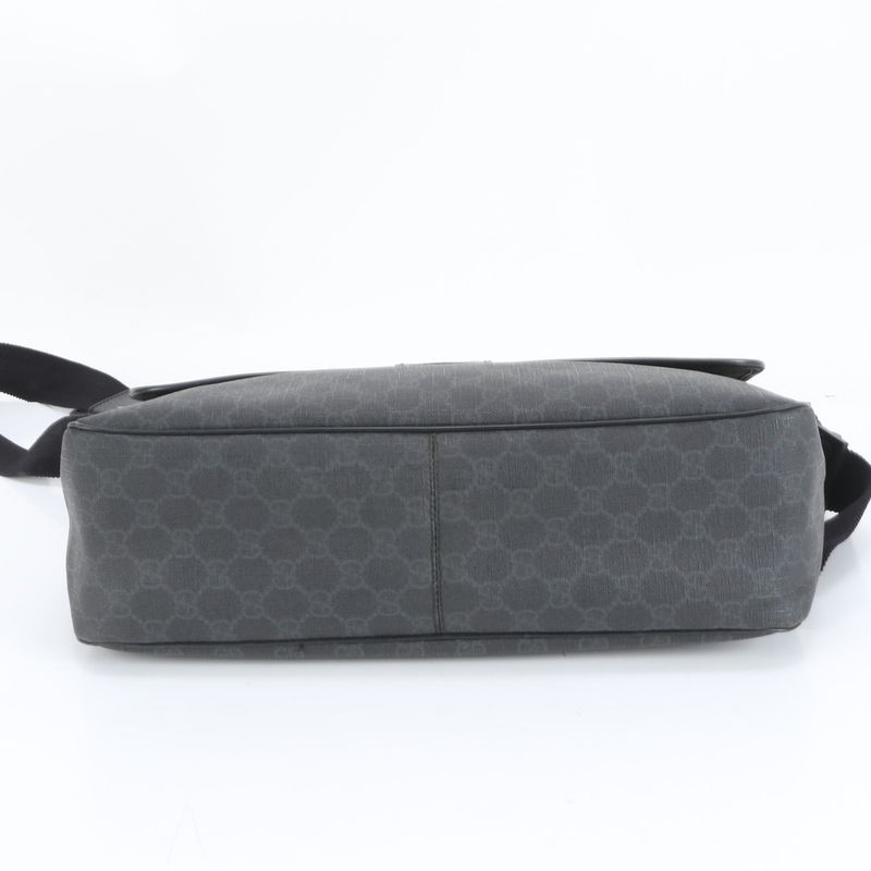 Gucci GG Supreme Leather Shoulder Bag Crossbody Messenger 169935 Black A4 Mens