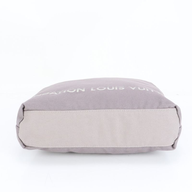 Louis Vuitton Fondation Museum Limited Edition Tote Bag Shoulder A4 Ladies RCE