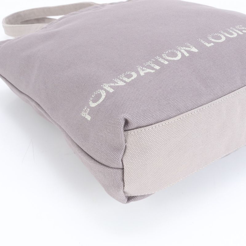 Louis Vuitton Fondation Museum Limited Edition Tote Bag Shoulder A4 Ladies RCE