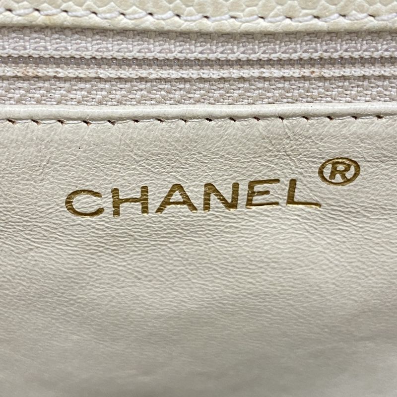 Chanel Shoulder Bag Caviar Skin Cream Gold Hardware Women