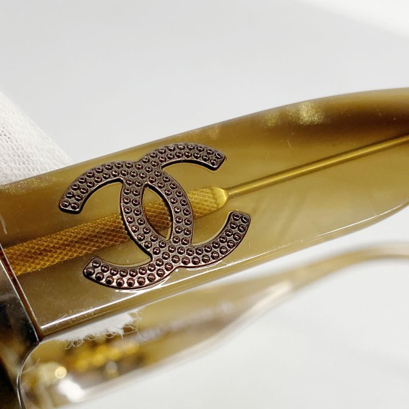 Chanel Sunglasses 5102 Plastic Brown Gold Hardware Ladies