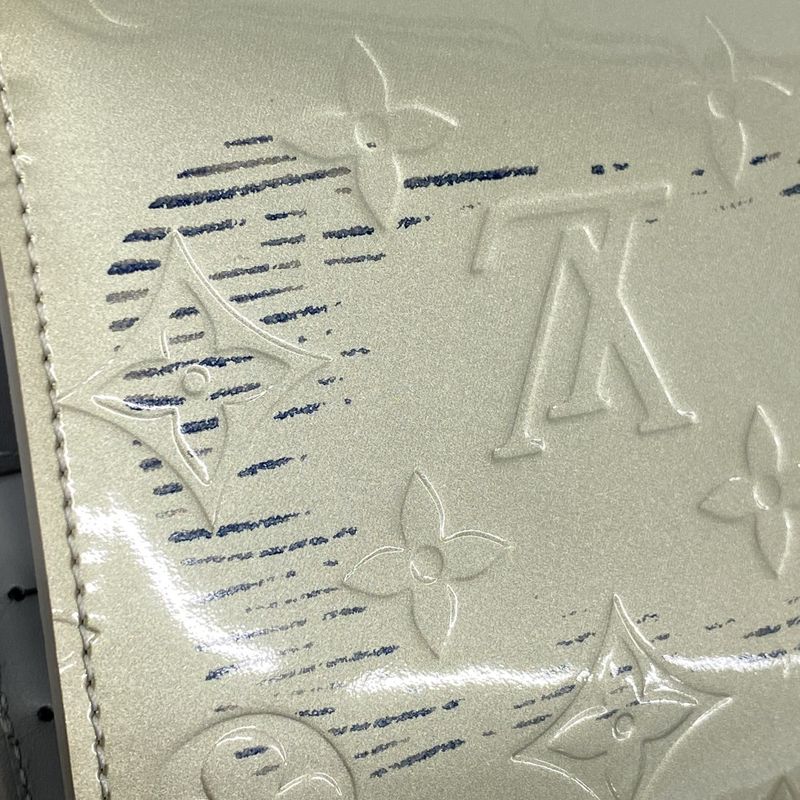 Louis Vuitton Vernis Porte Trésor International Long Wallet M91245 Lavender