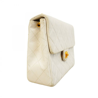 Chanel Shoulder Bag Matelasse Lambskin White Gold Hardware Women