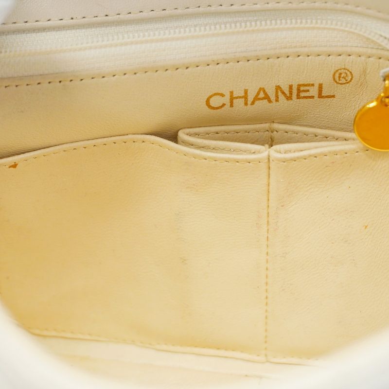 Chanel Shoulder Bag Matelasse Lambskin White Gold Hardware Women