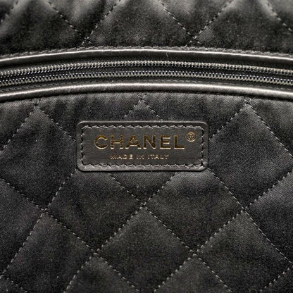 Chanel Shoulder Bag Chanel 22 Calfskin Black Gold Hardware Women