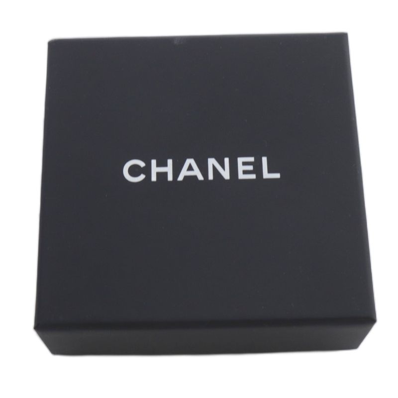Chanel 24 A24b Coco Mark Brooch in Gold Color