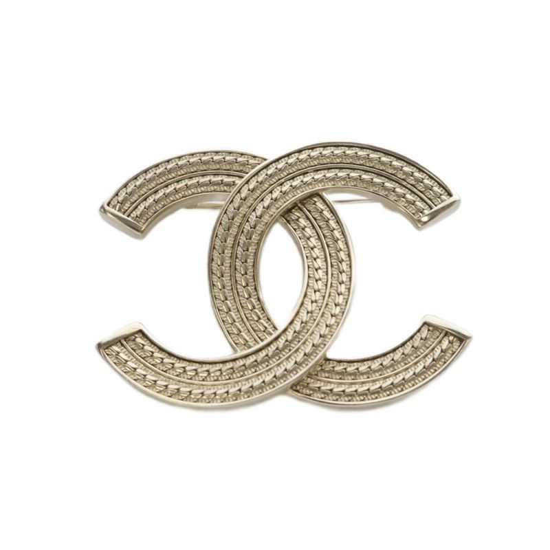 Chanel 24 A24b Coco Mark Brooch in Gold Color