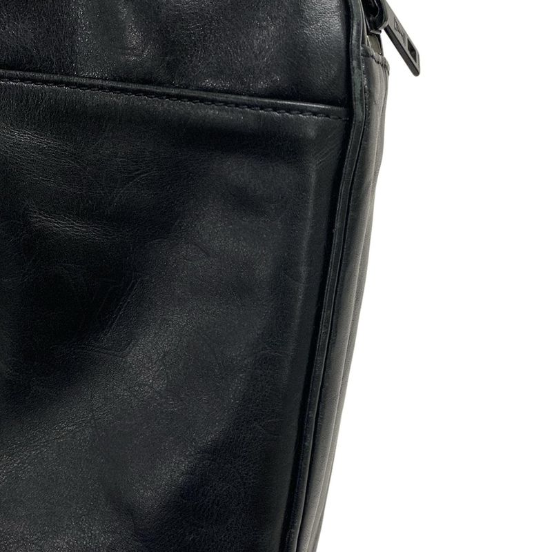 Louis Vuitton One Shoulder Bag Diffiel Pochette Gange M99155 Define Black 25ans