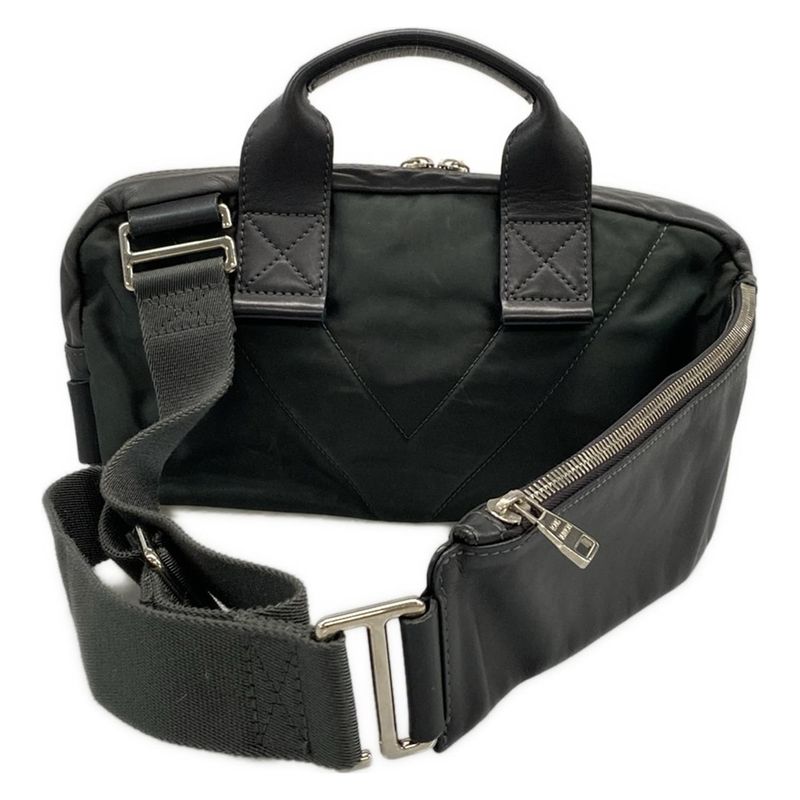 Louis Vuitton Waist Pouch Louis Vuitton Cup Fast M50445 Asphalt Gray